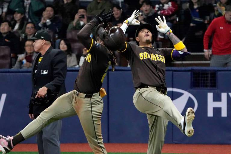 Padres dividen Serie en Seúl ganando un duelo de ¡26 carreras ante Dodgers!