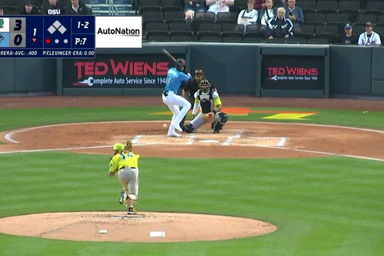 Mike Clevinger estaría cerca de regresar a Padres de San Diego