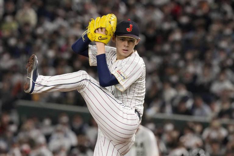 Los Azulejos entran en la carrera por firmar a Roki Sasaki