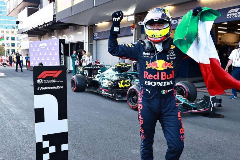 ‘Checo’ Pérez revela que la presión de estar en Red Bull lo ha llevado a mejorar