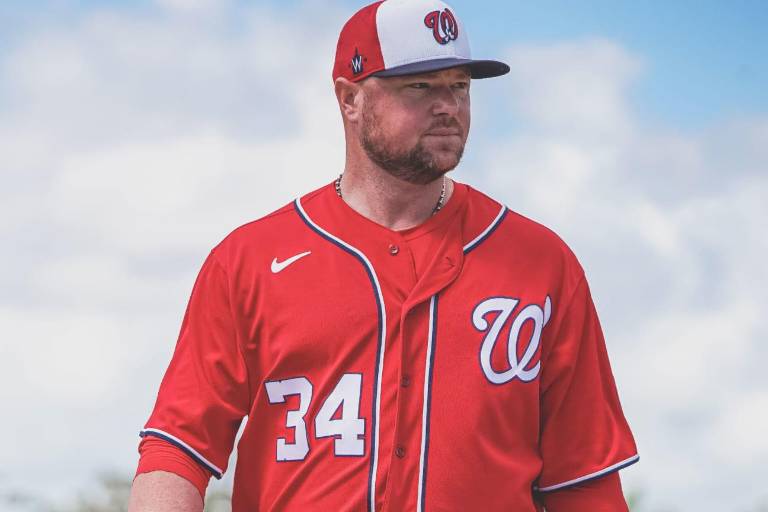 Nacionales activaron al zurdo Jon Lester
