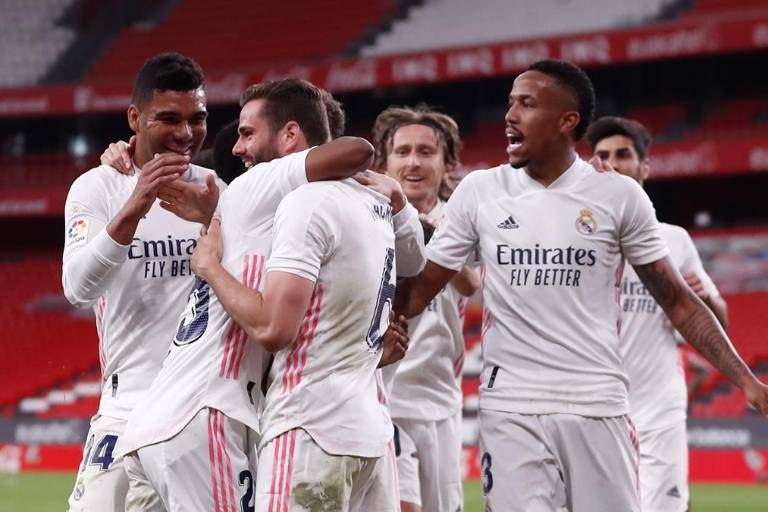 La UEFA suspende proceso contra equipos que apoyaron la Superliga