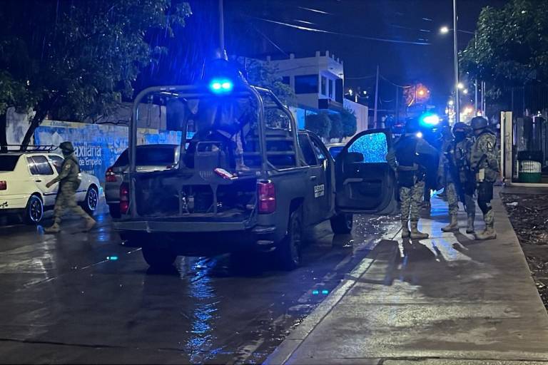 Hallan un cuerpo en un canal de riego de Guasave