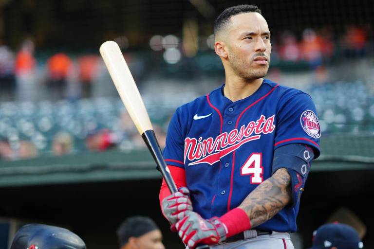 Carlos Correa, a la lista de lesionados de Covid-19