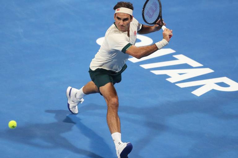 Roger Federer cae ante Nikoloz Basilashvili en los cuartos de final del Abierto de Qatar