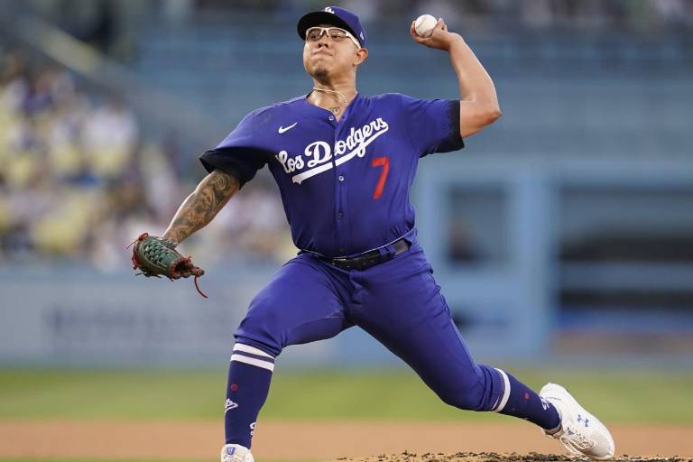Julio Urías sería la clave para las aspiraciones de los Dodgers
