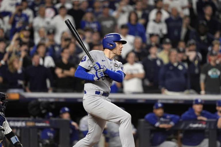 Freeman nombrado MVP de la Serie Mundial con racha récord de jonrones