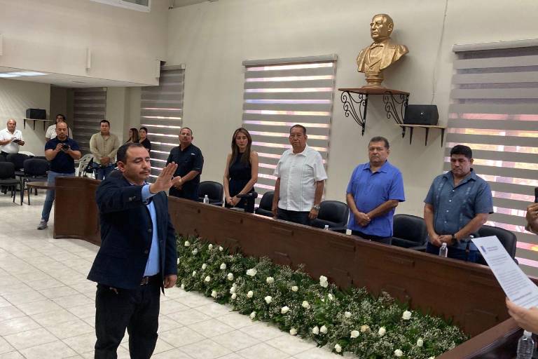 Ratifican a González Naranjo como gerente general de la Jumapam; es el cuarto funcionario ratificado