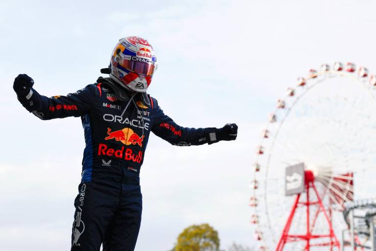 Verstappen y Checo dan doblete a Red Bull en el GP de Japón