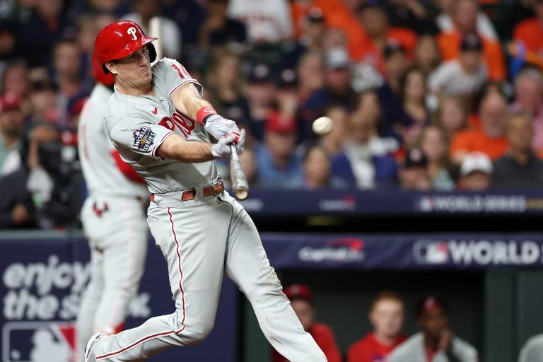 Realmuto es el héroe con jonrón y Filis gana en la décima a Astros