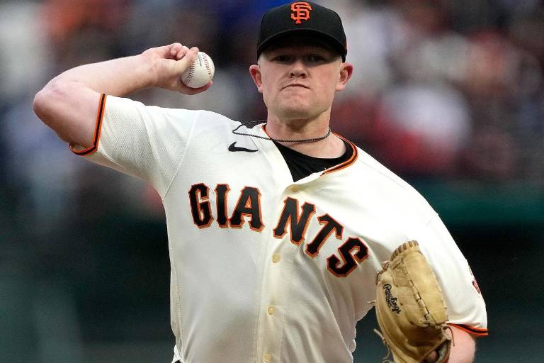 Gigantes le otorga extensión de cinco años a Logan Webb
