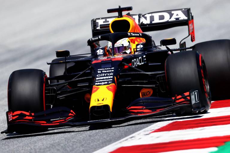 Max Verstappen saldrá primero en el GP de Estiria; Checo Pérez, cuarto