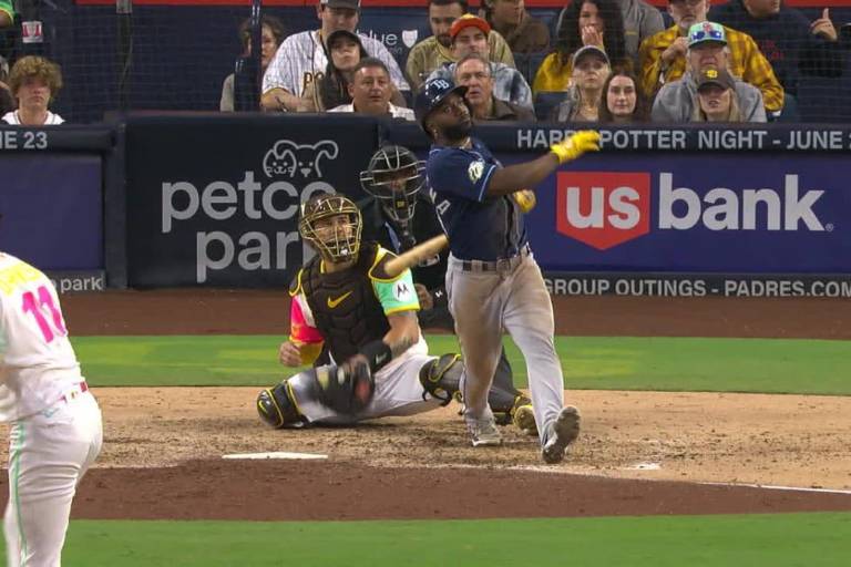 Arozarena y Paredes dominan en regreso de Rays a San Diego
