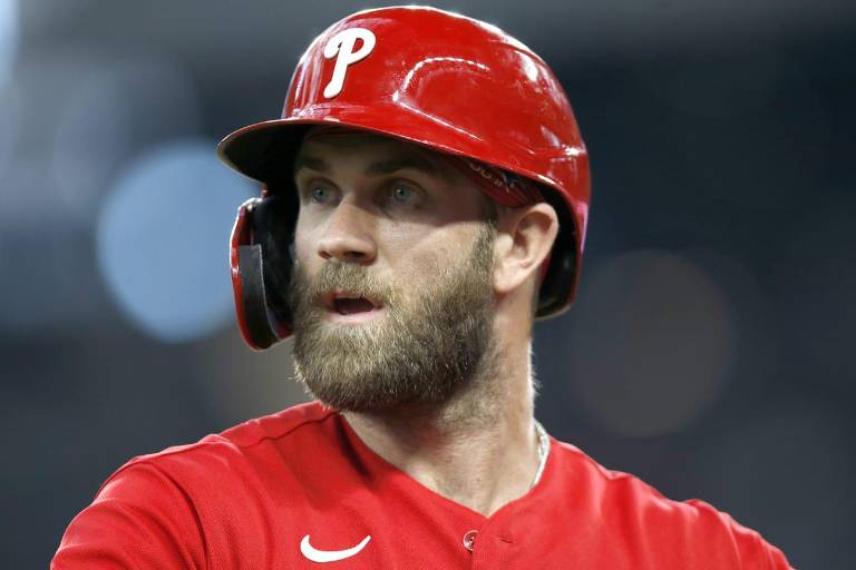 Bryce Harper avanza y podría regresar a finales de mes