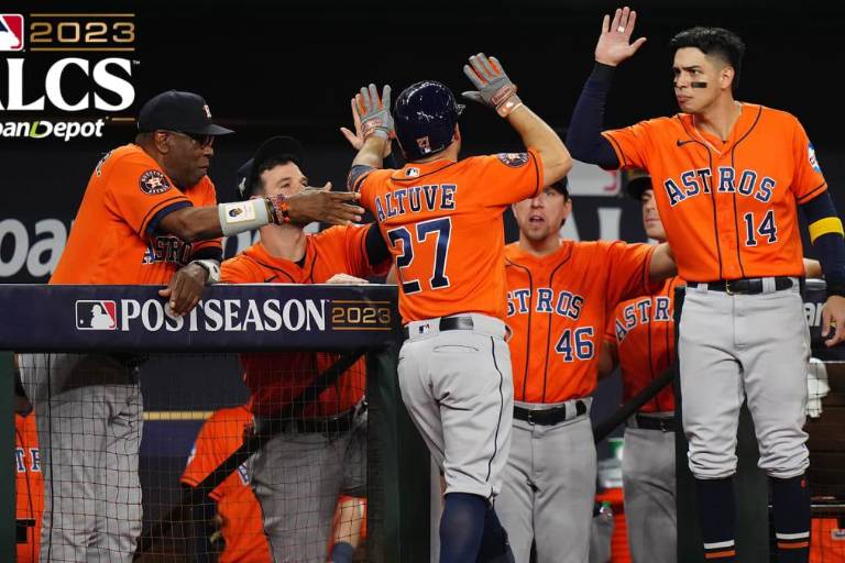 Astros se levantan en Arlington y frenan a Rangers en el Juego 3