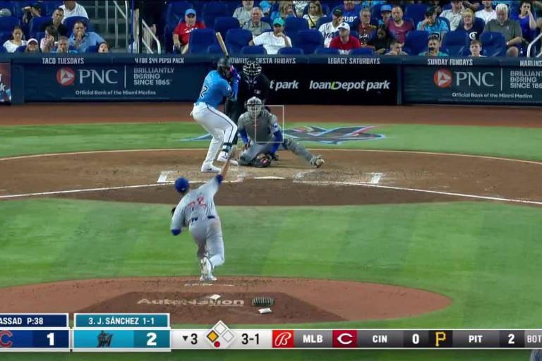 Pierde Javier Assad, pese a buena salida ante Marlins