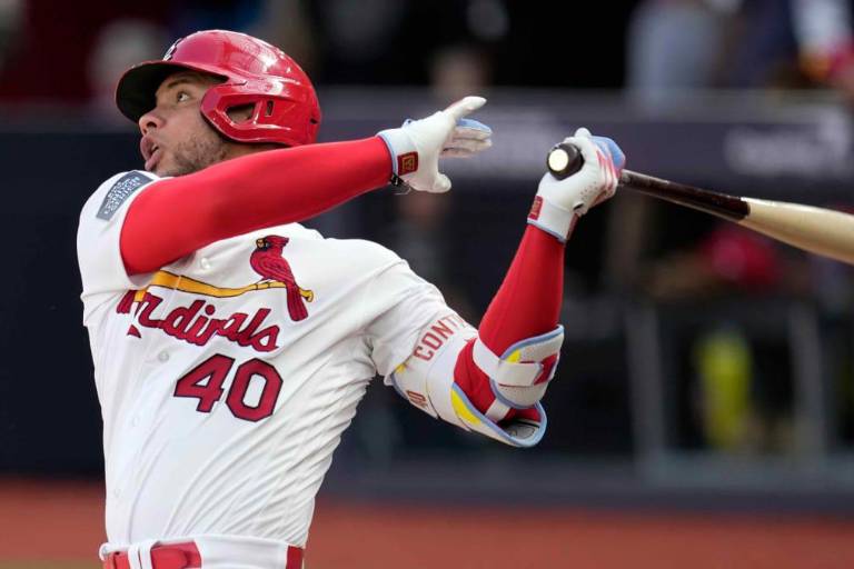 Cardenales reacciona para dividir Serie de Londres