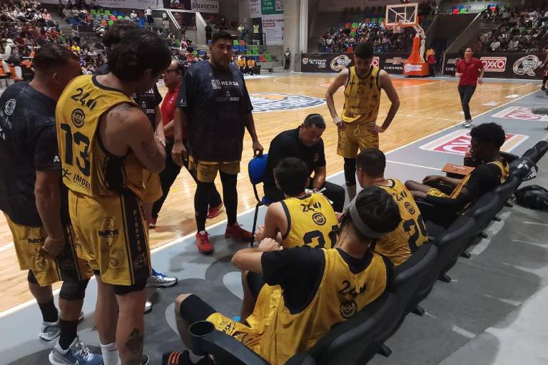 Piratas Basketball se presenta en casa ante Escuderos Jalisco