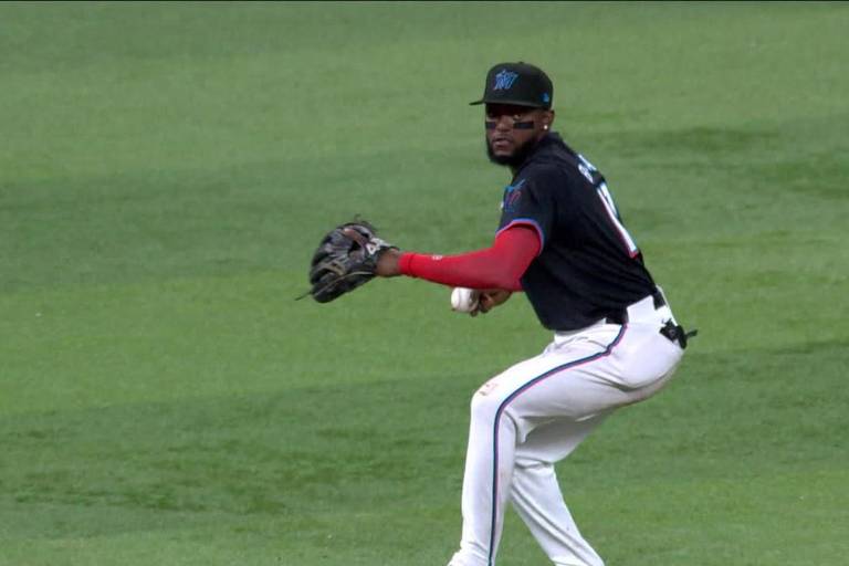 Vidal Bruján pasa de Marlins a Cachorros por Matt Mervis
