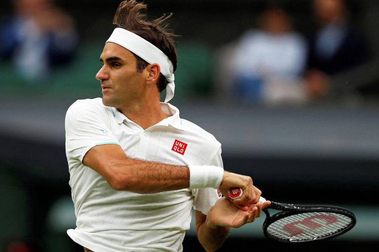 Roger Federer sigue adelante en Wimbledon
