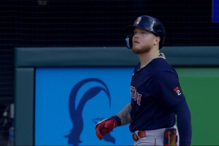 Alex Verdugo encamina a Boston al triunfo con enorme jonrón