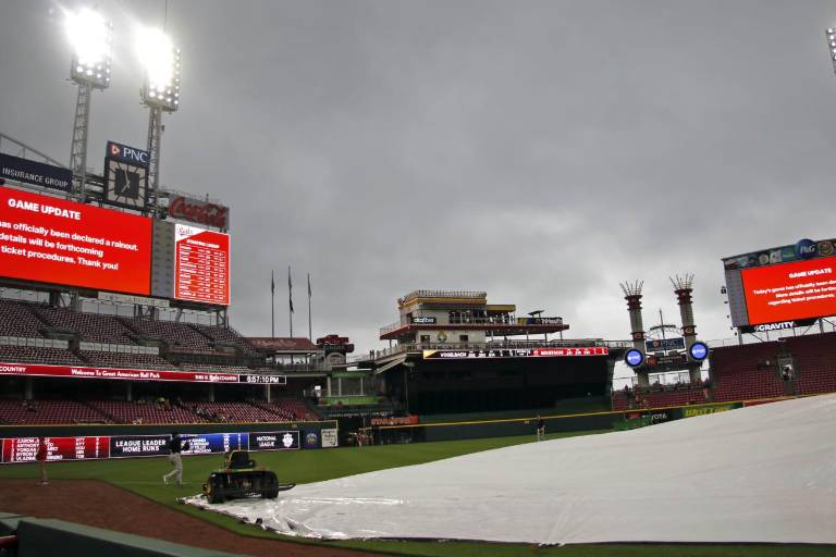 Lluvia obliga a suspender seis juegos en Grandes Ligas