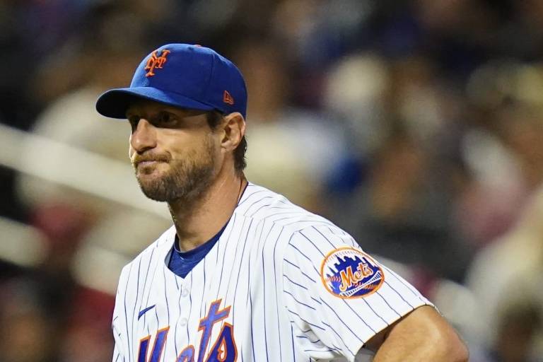 Max Scherzer es mordido en la mano por su perro
