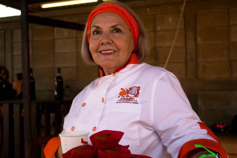 Costa, valle y sierra convierten a Sinaloa en una tierra tan fértil que hay alimentos poco aprovechados: Chef Delia Moraila
