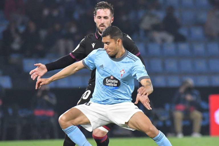 Orbelín Pineda al fin debuta en LaLiga española