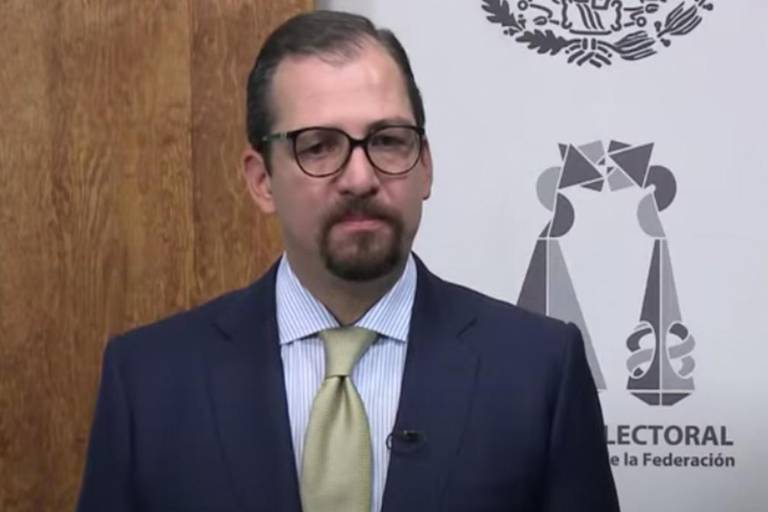 Zaldívar recibe a Vargas tras su destitución como presidente del TEPJF; SCJN no admite controversia