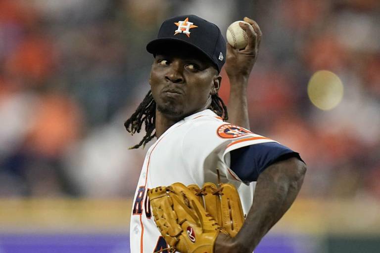Rafael Montero renueva con los Astros de Houston por tres años