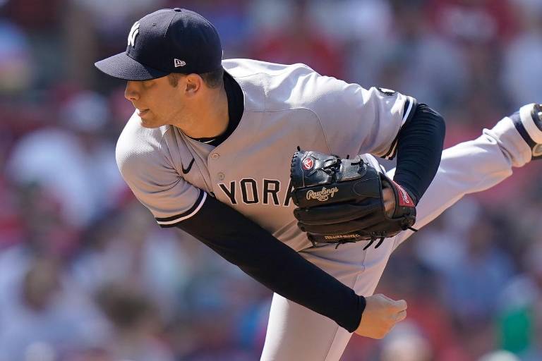 El mexicano Luis Cessa llega a los Rojos de Cincinnati para apuntalar el bullpen