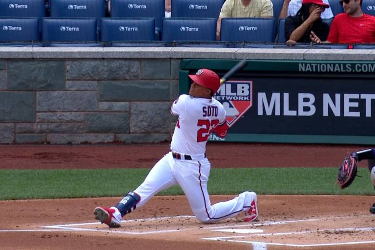 Juan Soto rompe sequía de jonrones en triunfo de Nacionales