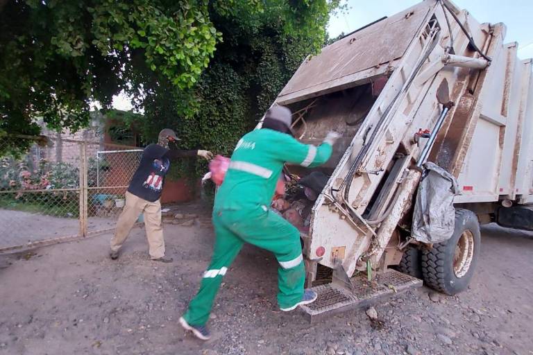 Ayuntamiento de Guasave cotiza camiones recolectores de basura