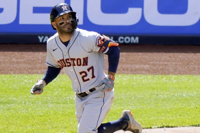 Altuve ríe al último en triunfo de Astros sobre Yanquis