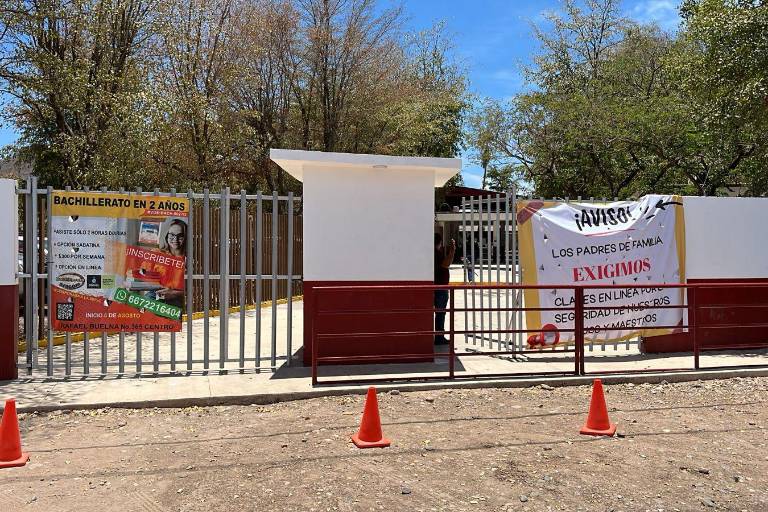 En secundaria en Culiacán piden clases a distancia por temor a la violencia