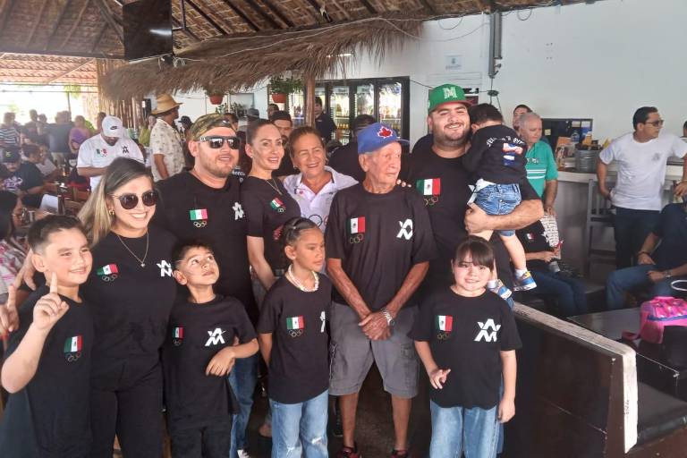 Viven familiares de Marco Verde final olímpica, en Mazatlán