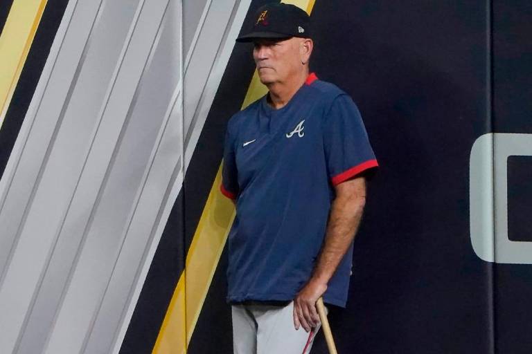 Bravos renuevan con Brian Snitker
