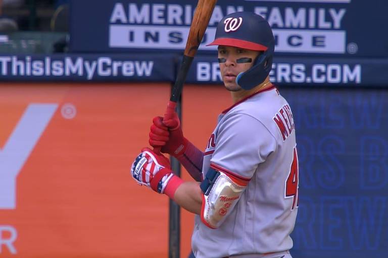 Joey Meneses define triunfo de Nacionales en Milwaukee
