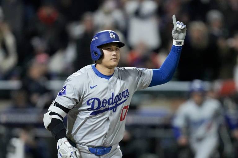 Ohtani y Dodgers silencian a Mets y toman ventaja de 2-1 en la Serie de Campeonato