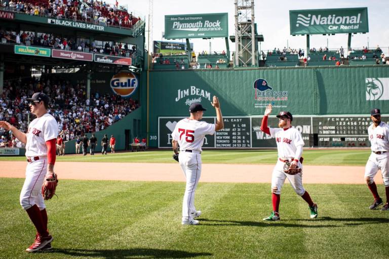 Rafael Devers truena y Boston barre otra vez a Nueva York