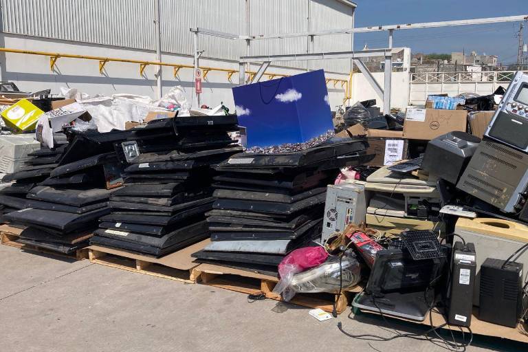 Ponen en marcha en Mazatlán el Reciclón Electrónico
