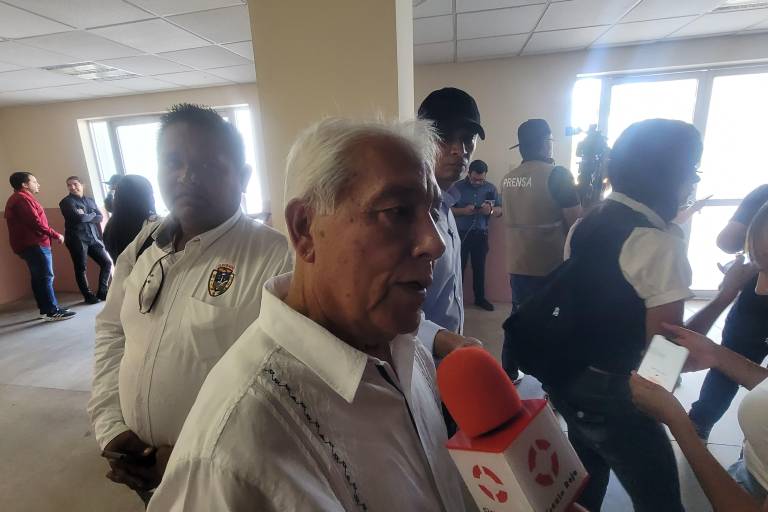 Requiere Eldorado al menos 25 policías municipales: Alcalde; tienen 14, y son estatales