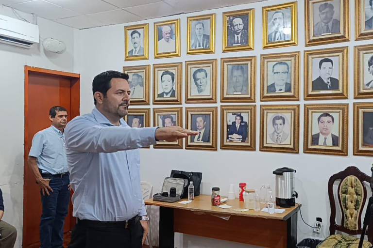Cabildo de Escuinapa avala a Cristian Huerta como Oficial Mayor