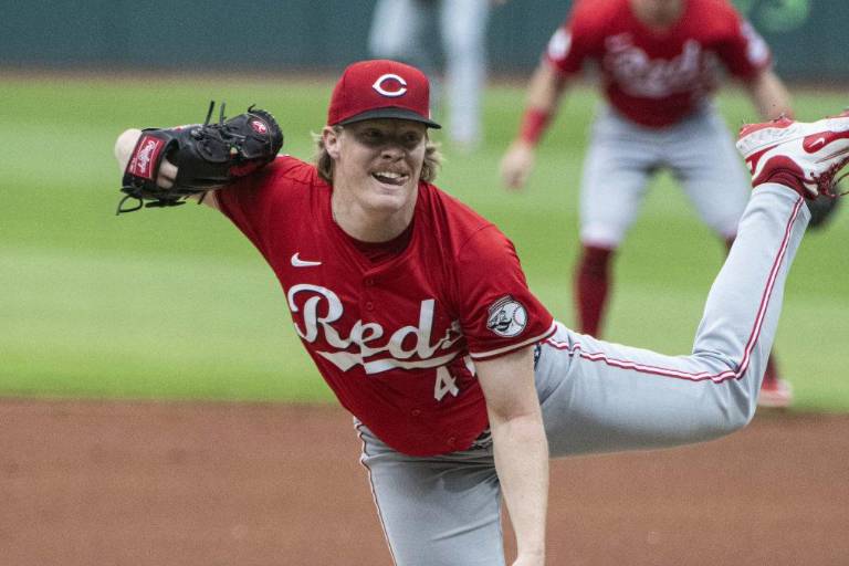 Joya de juego completo de Abbott elevó a Rojos en duelo ante Guardianes