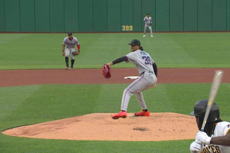Eury Pérez ponchó a cinco en su regreso a MLB tras 628 días