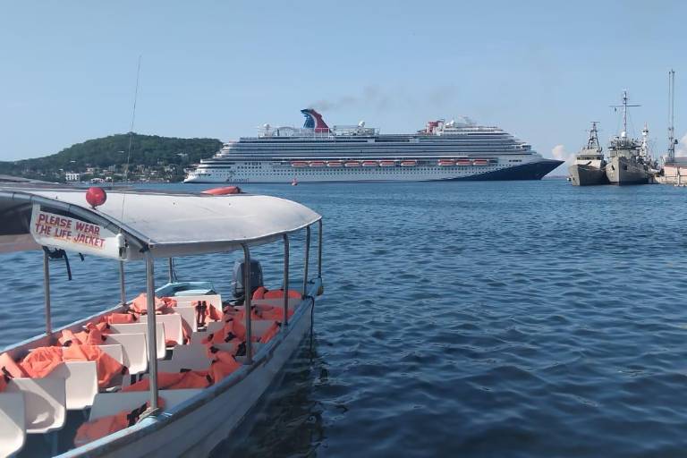 Con casi 5 mil pasajeros, llega a Mazatlán el crucero Carnival Panorama