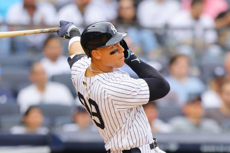 Judge suena tres de los nueve jonrones de Yanquis en victoria por 20-7 vs. Milwaukee