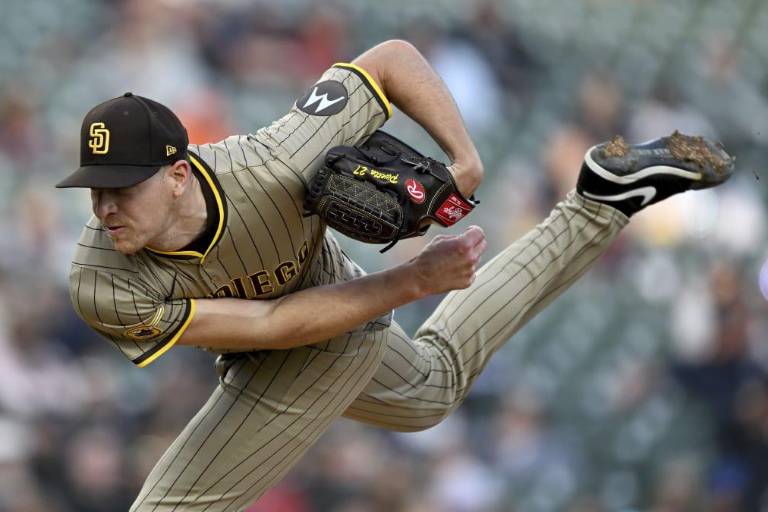 Pivetta brilla y Padres vencen a Tigres para lograr séptima blanqueada en 24 juegos