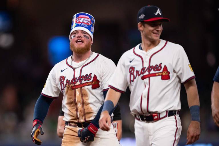 Alex Verdugo lleva a los Bravos al triunfo sobre los Nacionales